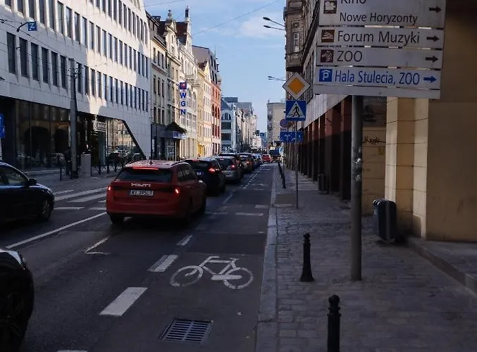 Rotes Haus * Wroclaw